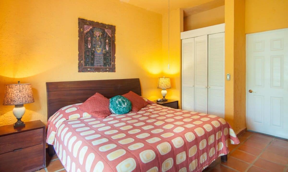 Сasa de vacaciones Charming Authentic Mexico-walk To & 5th Ave!