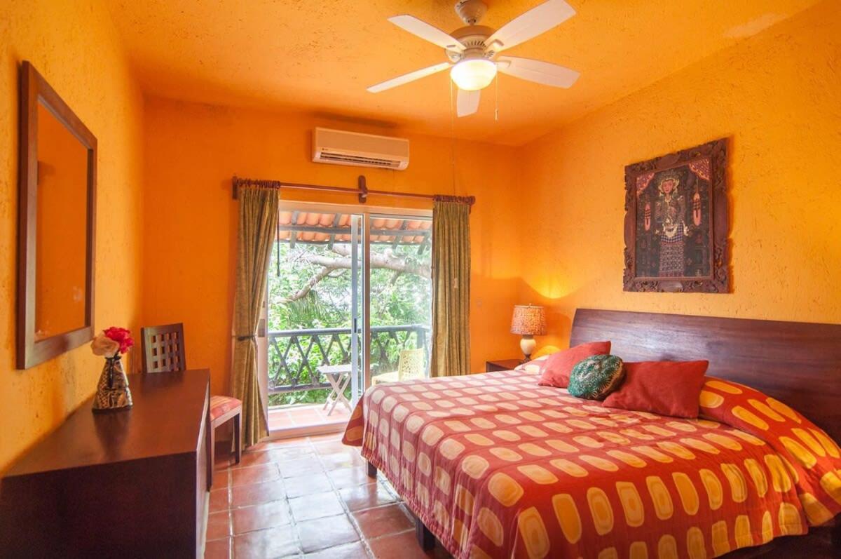 Сasa de vacaciones Charming Authentic Mexico-walk To & 5th Ave!